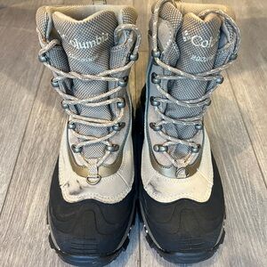 Columbia Bugaboot Plus III Omni-Heat winter boots